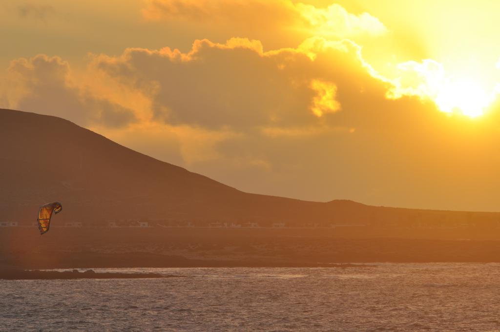 Villa Taguluche Famara Zimmer foto