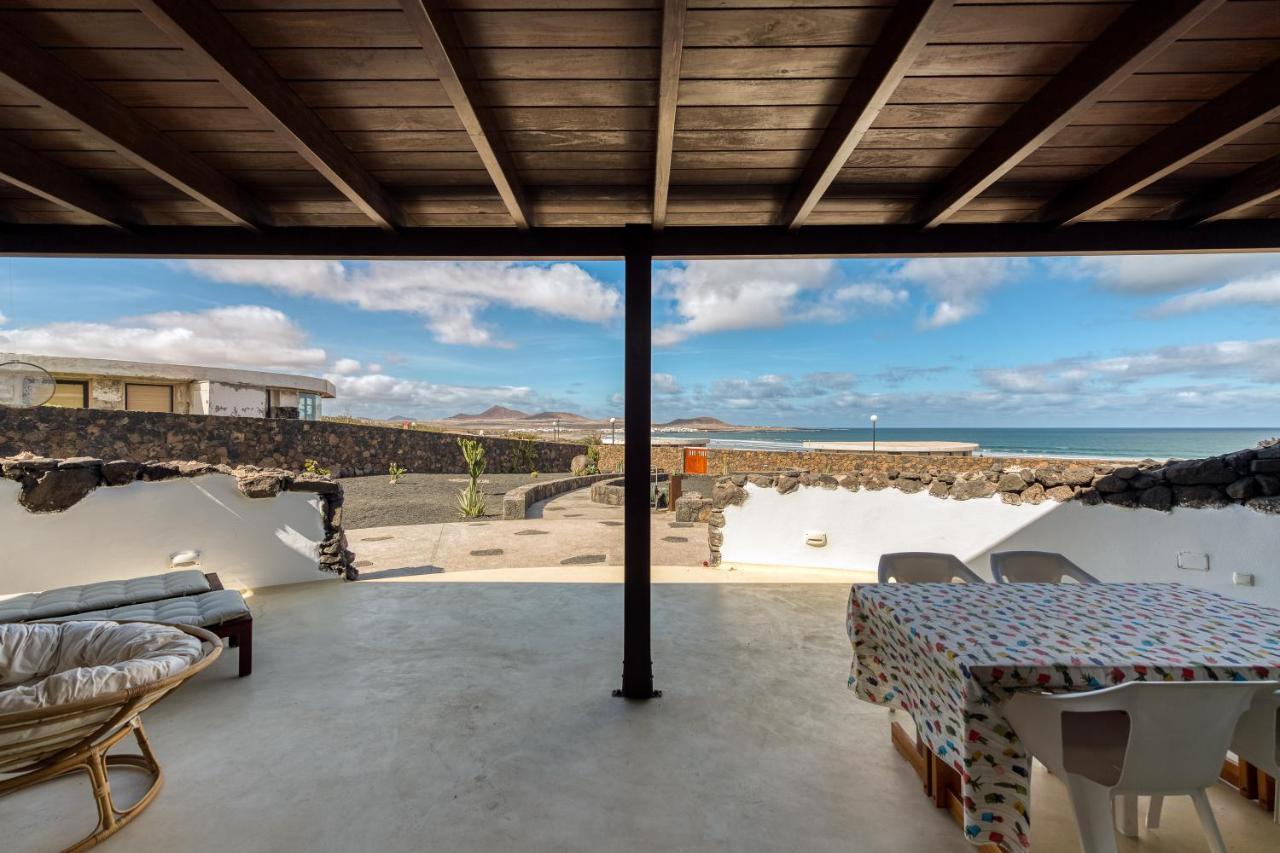 Villa Taguluche Famara Exterior foto